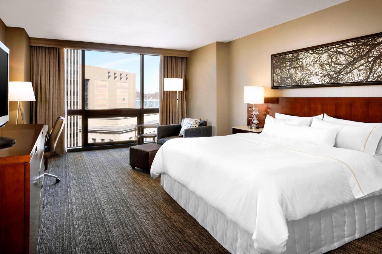 The Westin Cincinnati Exteriör bild